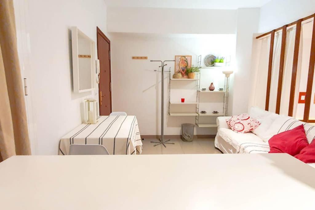 Apartamento Suite Next To Catedral Siviglia Esterno foto